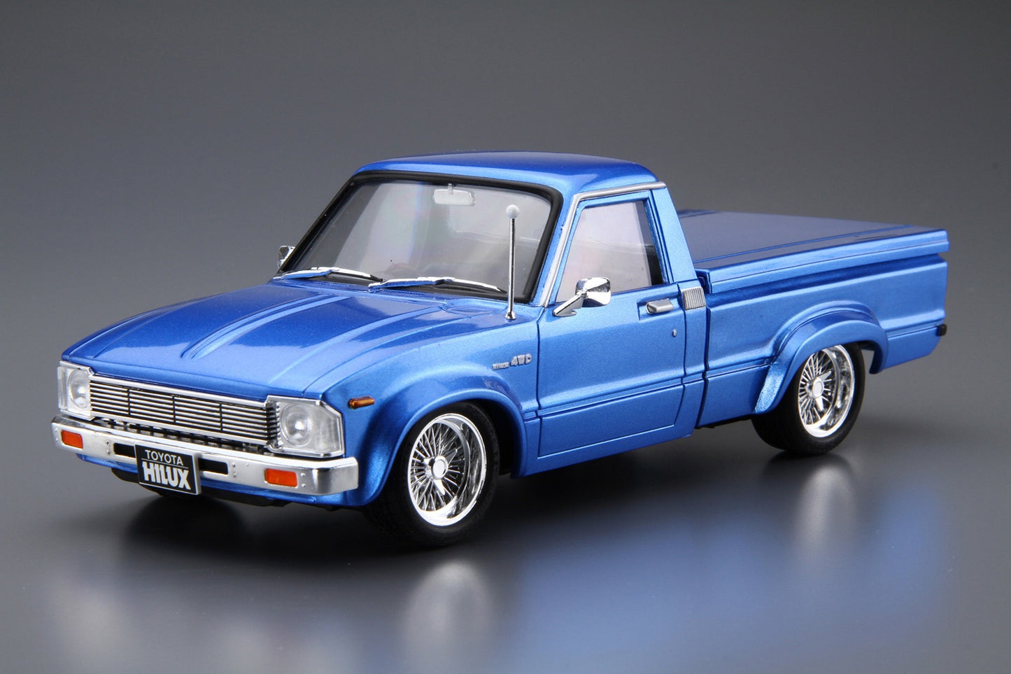 1/24 RN30 Toyota Hilux Custom '78